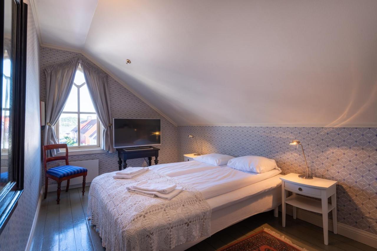 Lillesand Hotel Norge Экстерьер фото